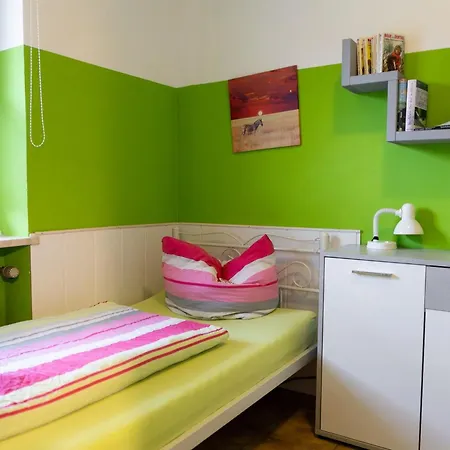 Mit Balkon Und Geschirrspuelmaschine By Interhome Weißenstadt