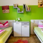 Mit Balkon Und Geschirrspuelmaschine By Interhome