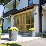 Mit Balkon Und Geschirrspuelmaschine By Interhome 公寓